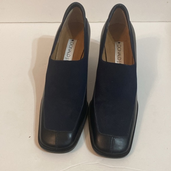 DONALD PLINER 7 M BLACK SLIP ON HEELS ELASTIC FABRIC W/ LEATHER - Picture 2 of 15